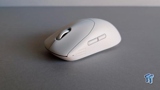 Alienware Pro Wireless Gaming Mouse Review - Lightweight Build, Fast 4K Polling 5