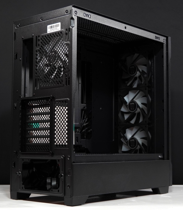 XPG Starker Air BTF Chassis Review 13