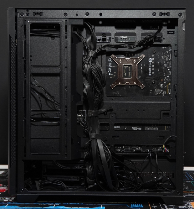 XPG Starker Air BTF Chassis Review 17