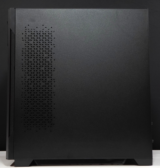 XPG Starker Air BTF Chassis Review 8