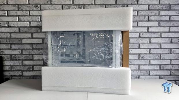 Corsair Frame 5000D RS ARGB Modular Mid-Tower Chassis Review 2