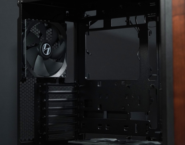Lian Li Lancool 217 Mid-Tower Chassis Review 14