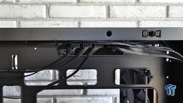 Antec Flux SE Mid-Tower Chassis Review 17