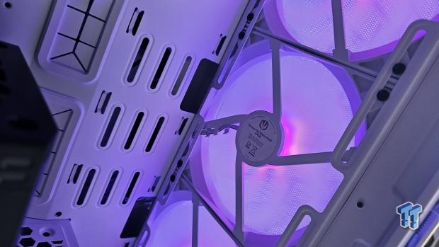 Endorfy Arx 700 White ARGB Mid-Tower Chassis Review 25
