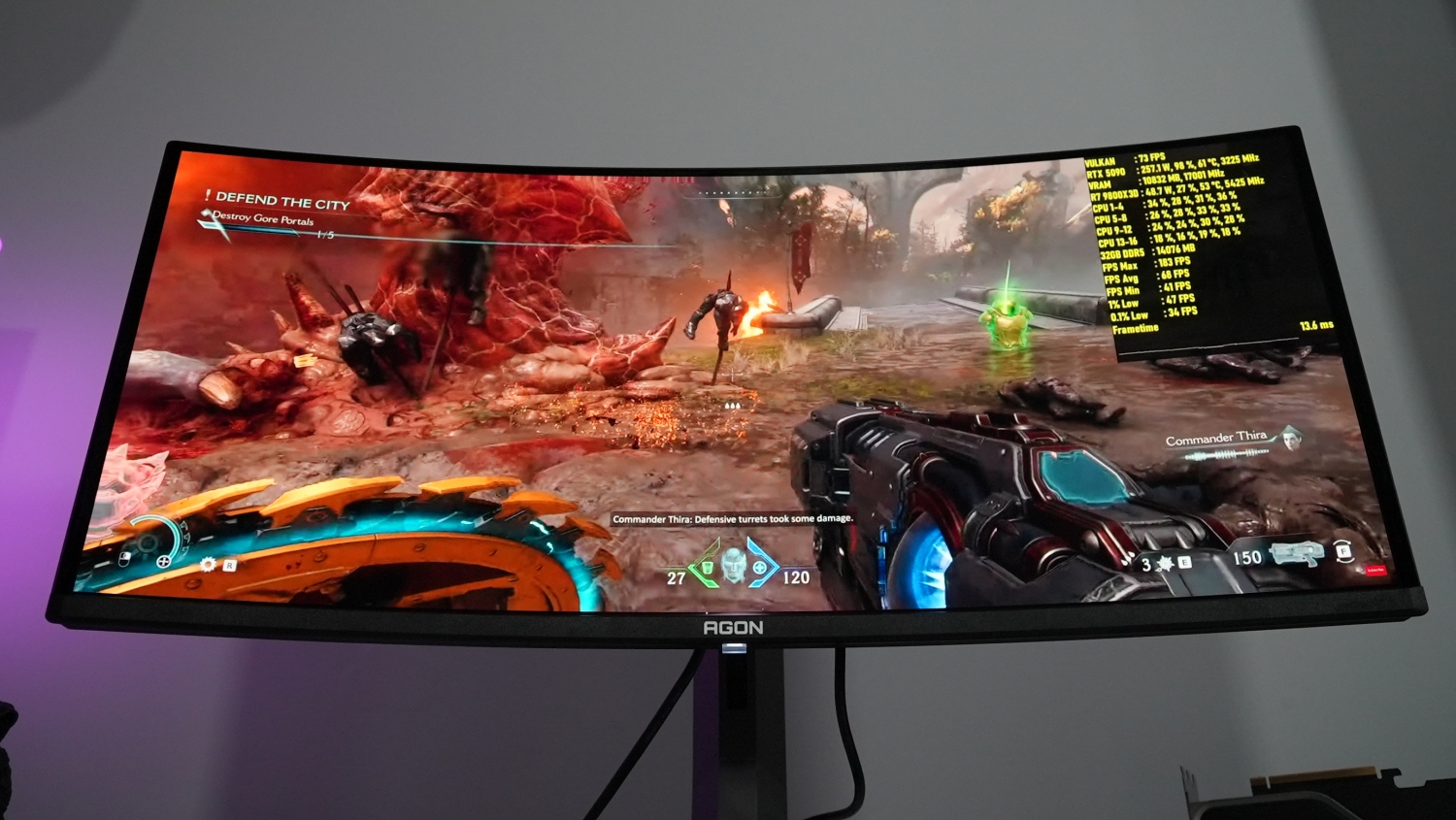 Does Ultrawide Curved Monitor Affect Motion Clarity? Expert Insights
