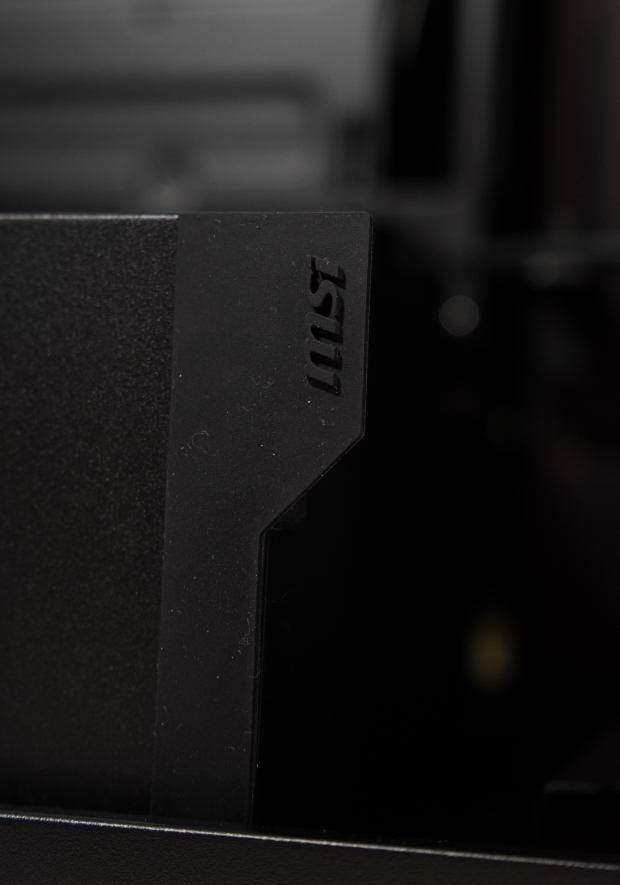 MSI MPG Velox 300R Airflow PZ Mid-Tower Chassis Review 14