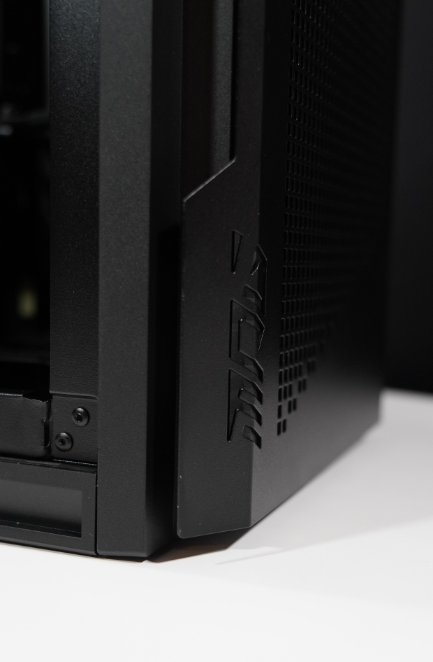 MSI MPG Velox 300R Airflow PZ Mid-Tower Chassis Review 7