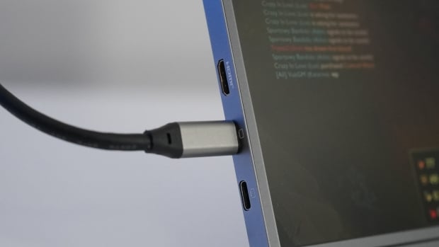 ARZOPA Z1FC Gaming Monitor Review - Portable 144Hz Gaming for $129.99 29