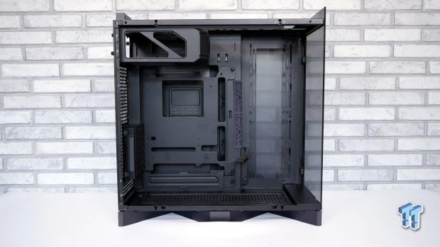 TRYX LUCA L70 Rev 1.0 Mid-Tower Chassis Review 16