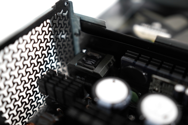 Corsair RM850x (2024) ATX 3.1 Cybenetics Gold PSU Review 16