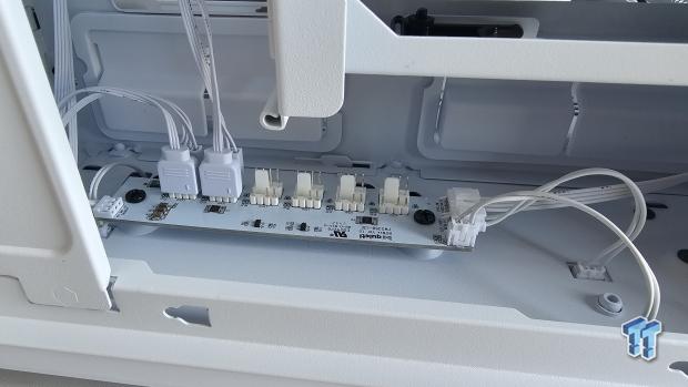 be quiet! Light Base 900 FX Chassis Review 17