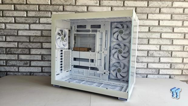 be quiet! Light Base 900 FX Chassis Review 4