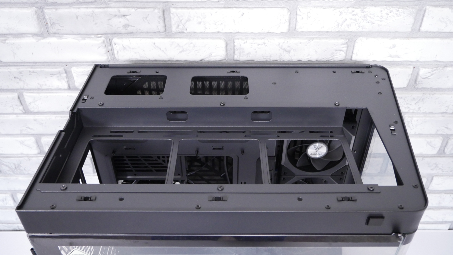 GAMDIAS Neso P1 Pro Full Tower Chassis Review