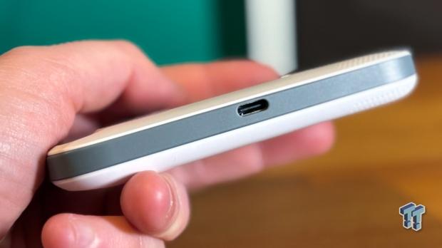 D-Link DWR-933M Wi-Fi 6 Mobile Hotspot Review - Cheap, But Not Fast 24