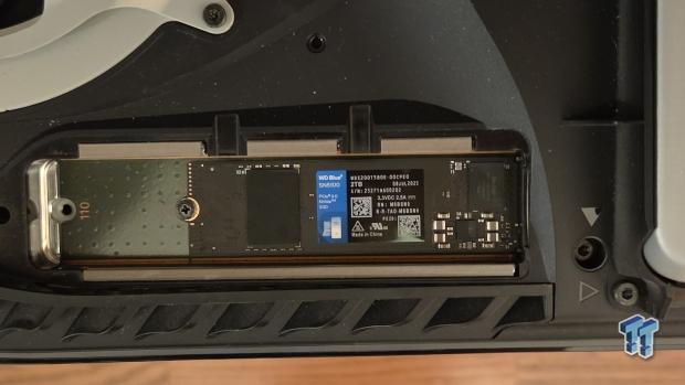 Sandisk WD Blue SN5100 2TB SSD Review - When Blue Runs Like Black 07