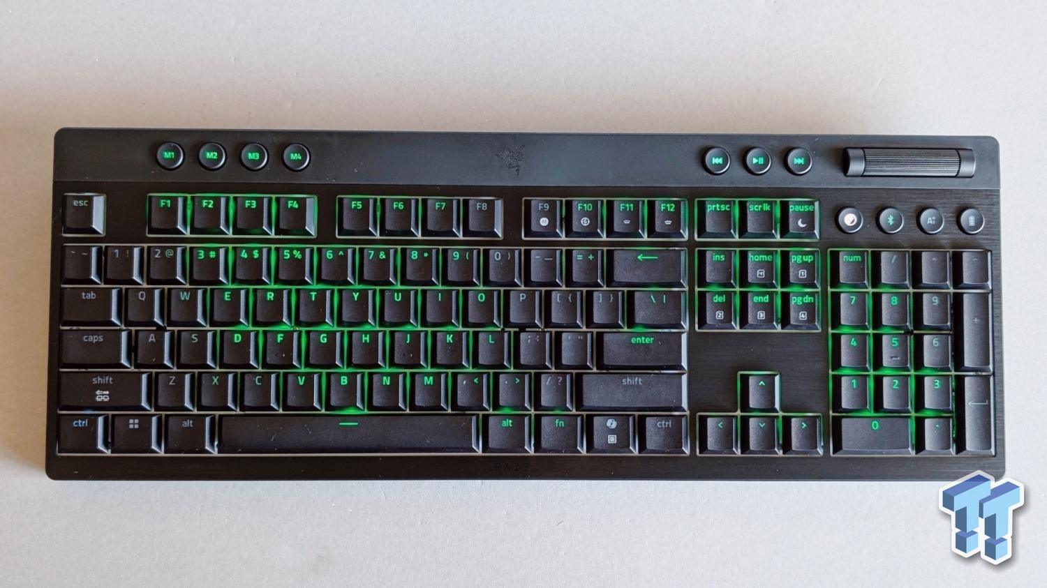 Razer BlackWidow V4 Low-Profile HyperSpeed Keyboard Review - A Thinner ...