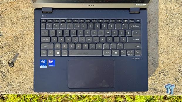 Acer TravelMate P6 14 AI (Lunar Lake) Business Laptop Review 2
