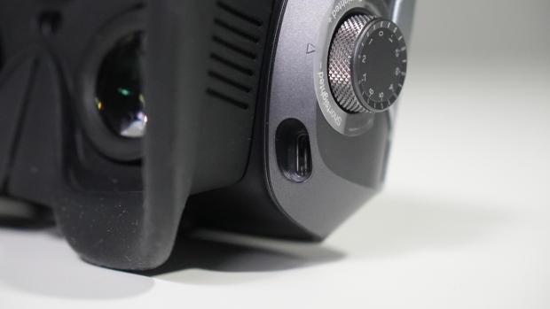 GOOVIS G3 MAX 3D HMD Review - Experience an IMAX-like Cinema in Your Living Room 31