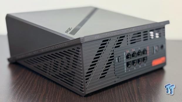 ASUS ROG STRIX GS-BE18000 Wi-Fi 7 Tri-Band Gaming Router Review - Fast and Highly Configurable 8