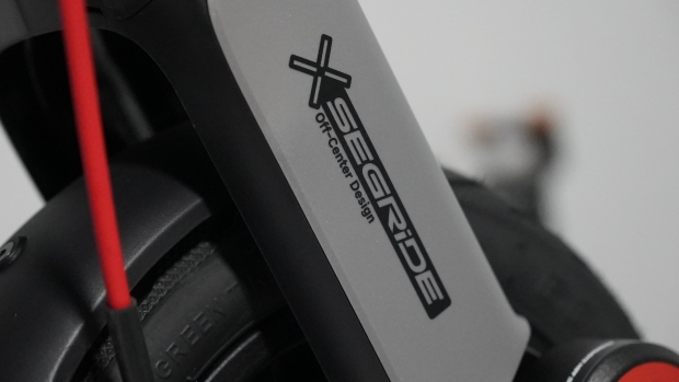Segway Ninebot E3 Pro Review - Comfort, Range, and Tech in One Package 56