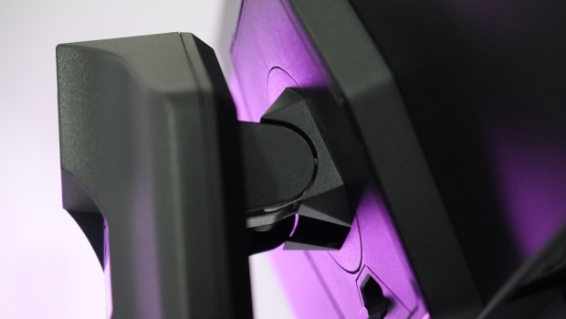 ASRock Phantom Gaming PG27FFX2A Gaming Monitor Review - 1080p at 520Hz for $300 24