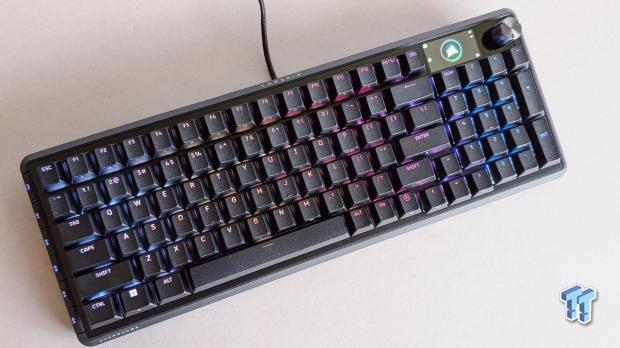 Corsair VANGUARD PRO 96 Gaming Keyboard Review - Magnetic Performance 12