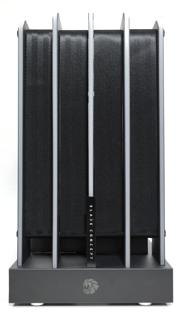GAMEMAX Blade Concept Mid-Tower Chassis Review 7