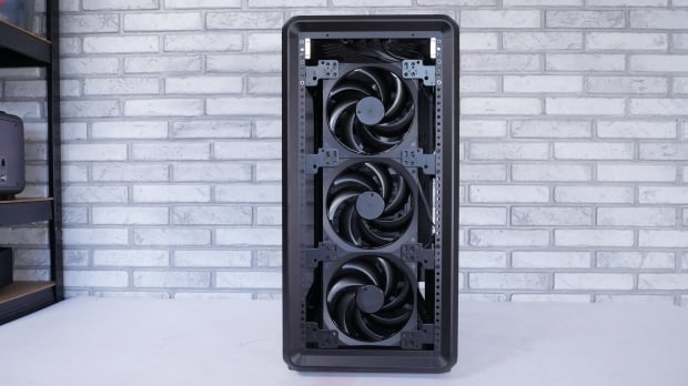 Cooler Master MasterFrame 600 Mid-Tower Chassis Review 17