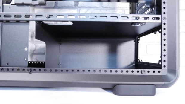 Cooler Master MasterFrame 600 Mid-Tower Chassis Review 22
