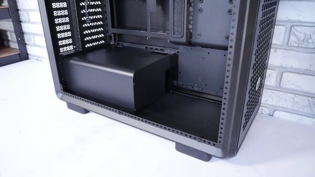 Cooler Master MasterFrame 600 Mid-Tower Chassis Review 25