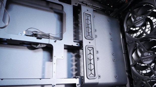 Cooler Master MasterFrame 600 Mid-Tower Chassis Review 27