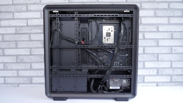 Cooler Master MasterFrame 600 Mid-Tower Chassis Review 30