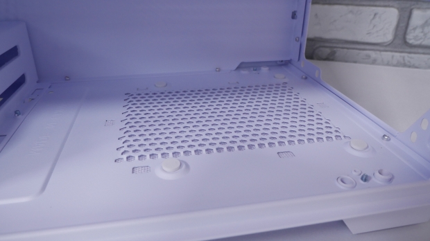 XPG Valor Air Pro Mid-Tower Chassis Review 24