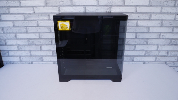 Antec C8 Curve Wood Full-Tower Chassis Review 10