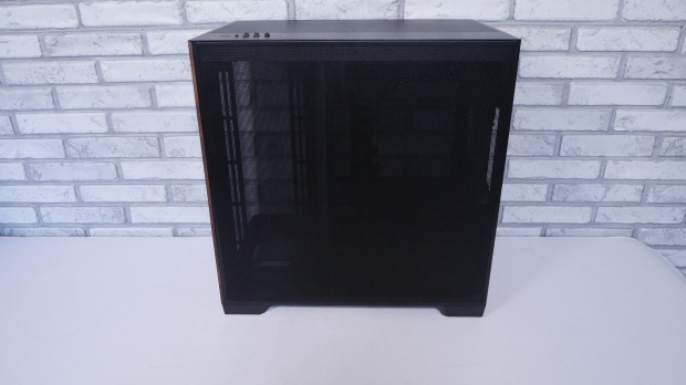 Antec C8 Curve Wood Full-Tower Chassis Review 12