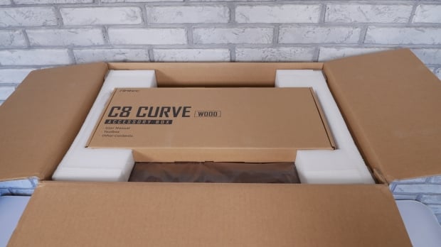 Antec C8 Curve Wood Full-Tower Chassis Review 4