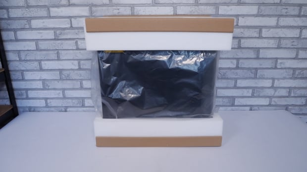 Antec C8 Curve Wood Full-Tower Chassis Review 6