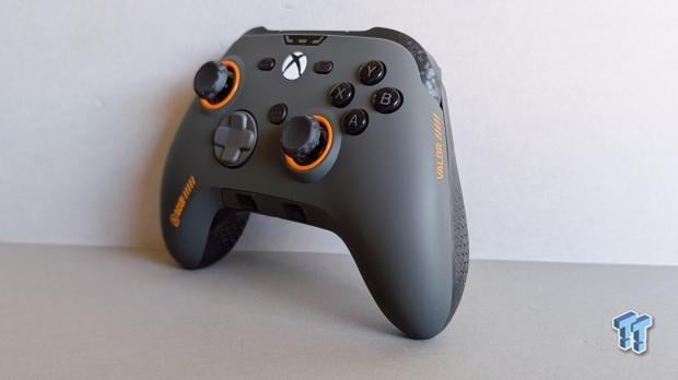 SCUF Valor Pro Wireless Performance Controller Review - A Pro Pad for PC and Xbox 10