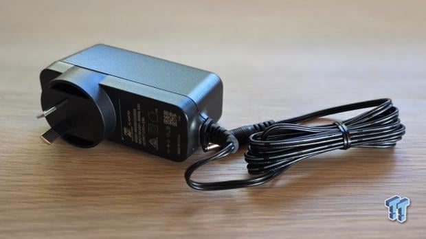 TP-Link Archer BE400 BE6500 Dual-Band Wi-Fi 7 Router Review - Wi-Fi 7 On A Budget 7