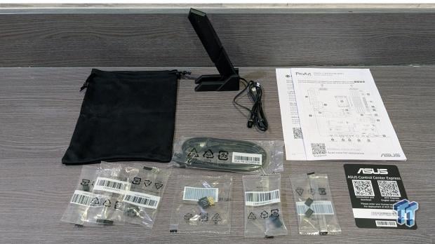 ASUS ProArt Z890-Creator WiFi Motherboard Review 04