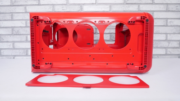 HYTE X50 Mid-Tower Chassis Review 15