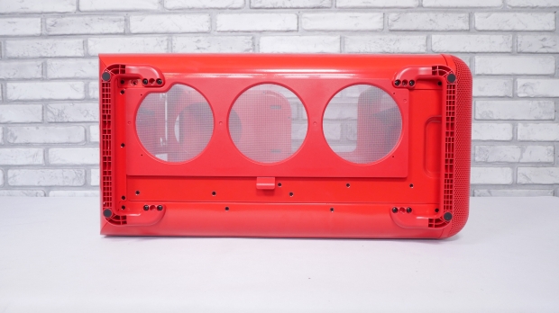 HYTE X50 Mid-Tower Chassis Review 16