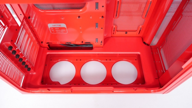 HYTE X50 Mid-Tower Chassis Review 22