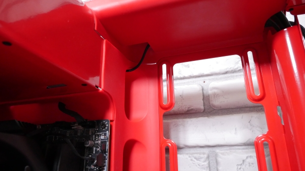 HYTE X50 Mid-Tower Chassis Review 38