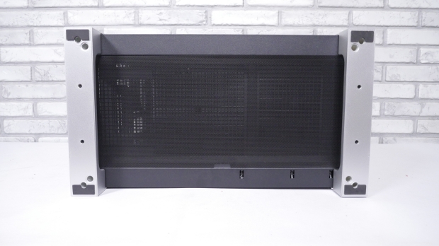 InWin DLITE Mid-Tower Chassis Review 11