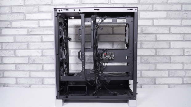 InWin DLITE Mid-Tower Chassis Review 23