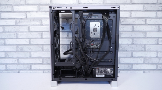 InWin DLITE Mid-Tower Chassis Review 28