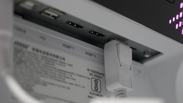 MSI MPG 274URDFW E16M Gaming Monitor Review - Intense Versatility for $499 24