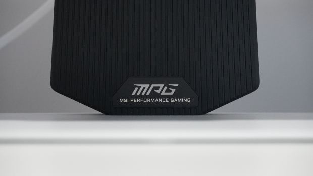 MSI MPG 274URDFW E16M Gaming Monitor Review - Intense Versatility for $499 34