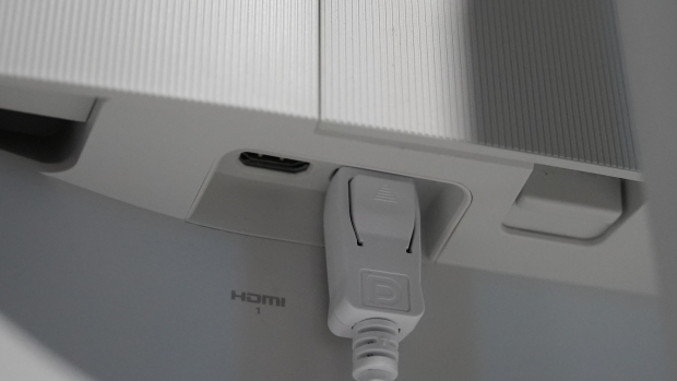 Dell 32 Plus S3225QS Monitor Review - 4K 120Hz for $279 24